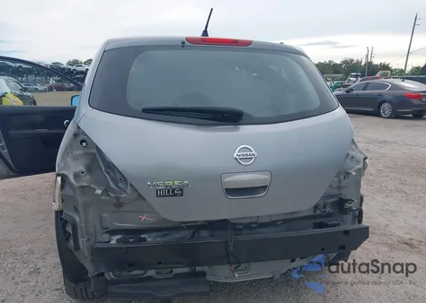 2011 Nissan Versa 1.8S z USA, uszkodzony, nr VIN 3N1BC1CP0BL517127